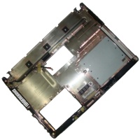 N82JQ-1A BOTTOM CASE ASSY obrázek produktu